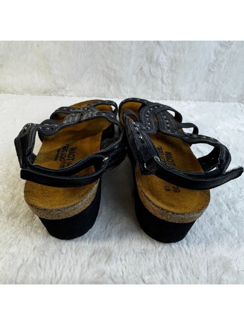 Naot Hillary Womens Size 8 39 Footbed Black Leather Studded Slingback Sandals - Picture 4 of 8